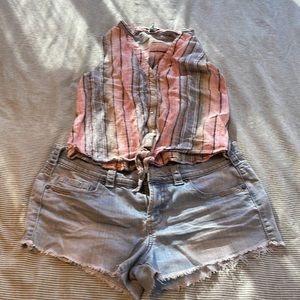Mud Retro Cut Off Shorts